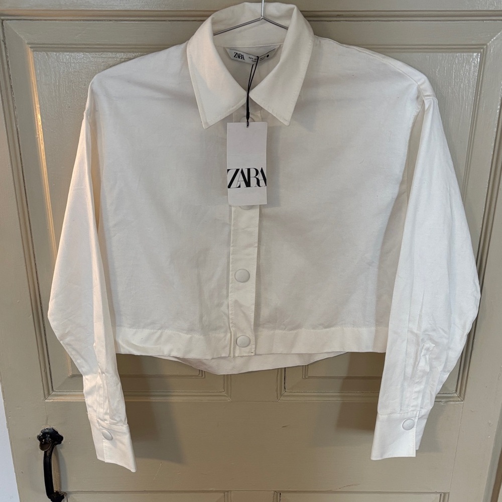 Zara Cropped Button-Up Shirt
